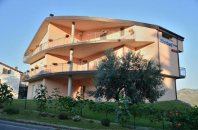 Отель Hotel 660  Бизиньяно